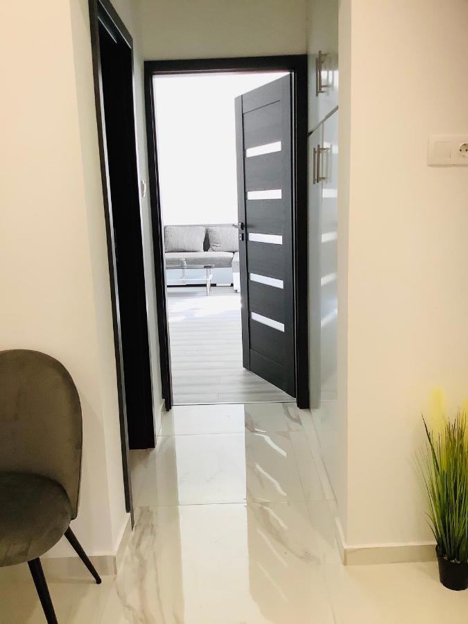 Апартаменты Belvarosi Apartman 1 Мишкольц Экстерьер фото