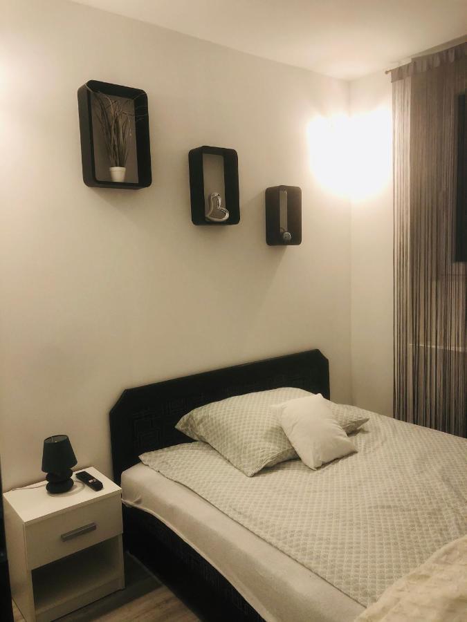Апартаменты Belvarosi Apartman 1 Мишкольц Экстерьер фото